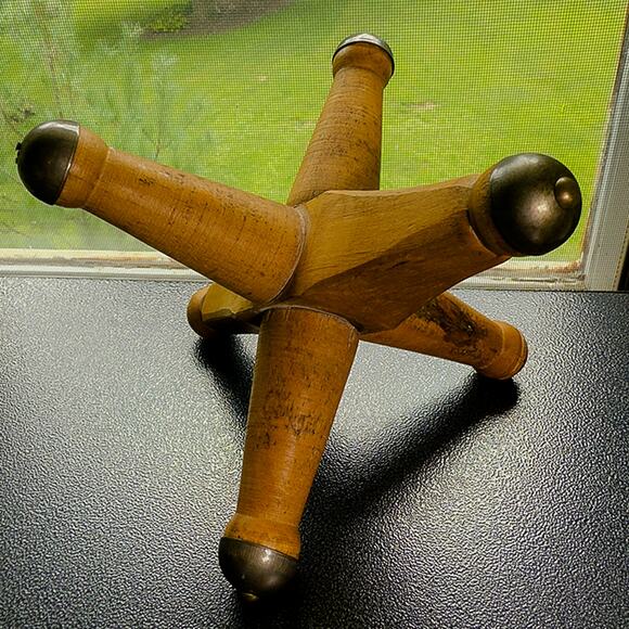 Vintage Mid-Century Modern Jack Decor 8" x 8" Natural Wood with Brass Accents - Picture 6 of 6